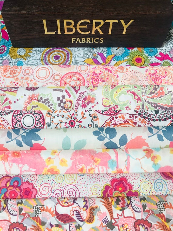 Liberty Tana Lawn fabric ‘Oranges and Lemons’ Fabric pack. 8 different pieces, a generous 6”x 9”