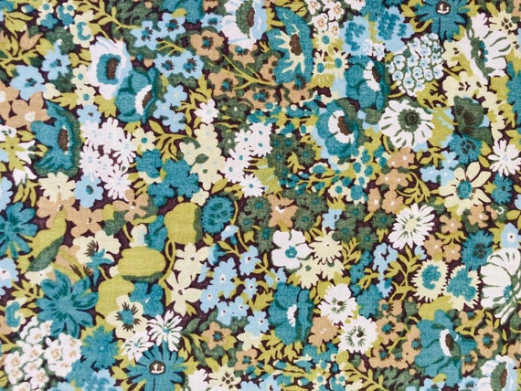 Green ‘Thorpe’ Liberty Tana Lawn 13 x 9" Patchwork Crafting