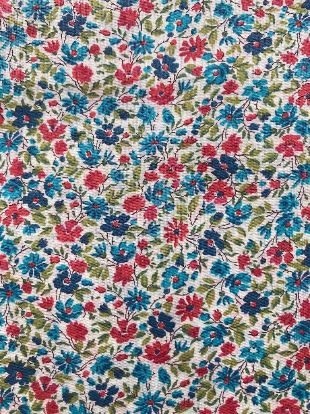 A Discontinued Liberty Tana Lawn 13” X 9” Fabric Turquoise and Red ...