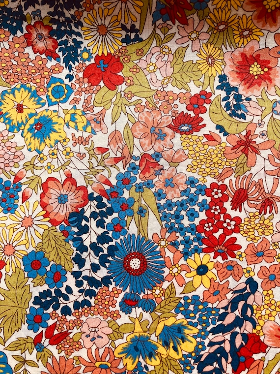 A Fabulous Liberty Tana Lawn Discontinued 13”x 9” fabric Red and Blue ‘Margaret Annie’