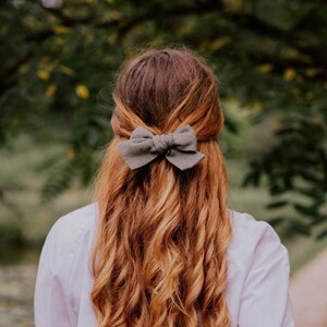 Large linen fabric hand tied ponytail bow. Beautiful khaki color, on French barrette. Women, girl and kid hair accessory. Adorable gift box.