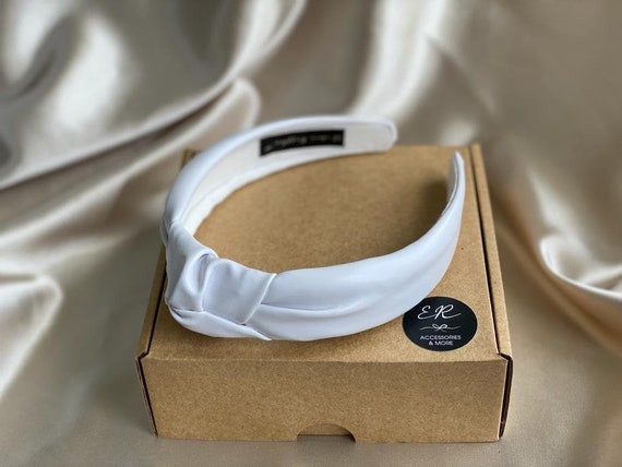 Narrow Top Knotted Faux Leather Headband White. Hair Piece  display picture 2