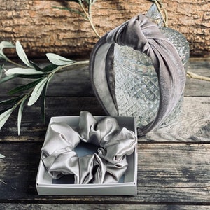 Set - Velvet Headband And satin Scrunchie Silver grey.  Beautiful Hair accessory for woman and girls. Gift for her. Elegant collection.