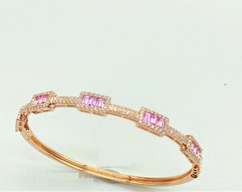 40% OFF Sample Liquidation Clearance! Accepting Best Offers NWT 9,949 Gorgeous 18KT Fancy Glittering Pink Sapphire Diamond Bangle Bracelet