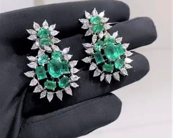 Special Liquidation Clearance! Accepting Best Offers! NWT 52,930 Rare 18KT White Gold Gorgeous Fancy 20CT Emerald Diamond Dangle Earrings