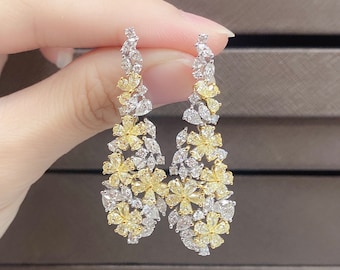 40% OFF Emergency Liquidation Clearance! Accepting Best Offers! NWT 19,539 Rare 18KT Gold Fancy Yellow Diamond White Diamond Dangle Earrings