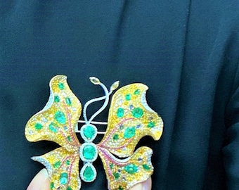 Special Liquidation Clearance!NWT 105,000 18KT Gorgeous Large Butterfly Fancy Yellow Diamond Emerald Pink Sapphire Diamond Butterfly Brooch