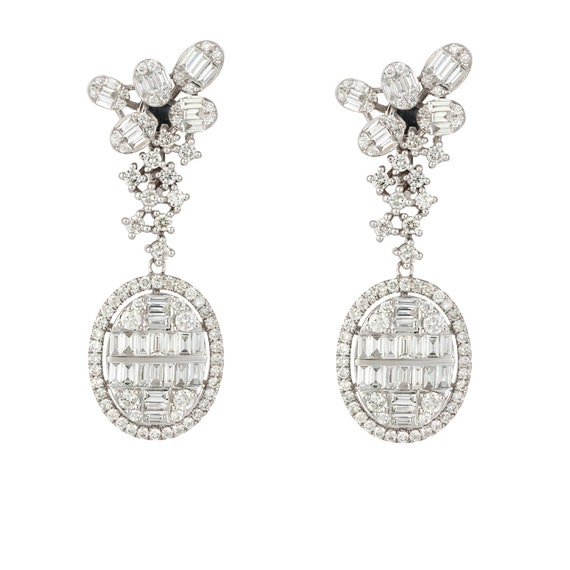 60% OFF Special Liquidation Sample Clearance!!! NWT 27, 500 18KT Gold Magnificent White Diamond Dangle Drop Earrings