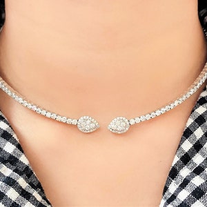 60% Off Special Liquidation Clearance!!! NWT 26,289 Extremely Rare 18KT Gold 6CT Fancy Designer Style Diamond Serpent Collar Necklace