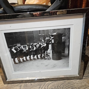 ¡Liquidación especial con un 50 % de descuento! ¡Aceptamos las mejores ofertas! 1800 hermosas cartas postales para niños enmarcadas en blanco y negro, Inglaterra, década de 1920