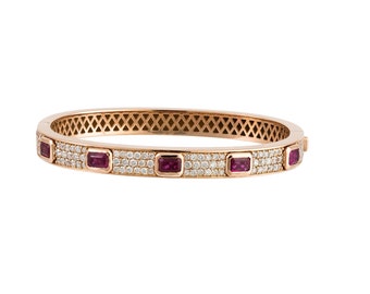 50% OFF Emergency Liquidation Clearance!! Accepting Best Offers!! NWT 21,000 18KT Gold Rare Gorgeous FancyRuby Diamond Bangle Bracelet