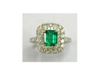 50% Liquidation Clearance!! Accepting Best Offers!NWT 32,000 Rare 18KT Gold Gorgeous NATURAL Colombian No Oil No Heat Emerald Diamond Ring