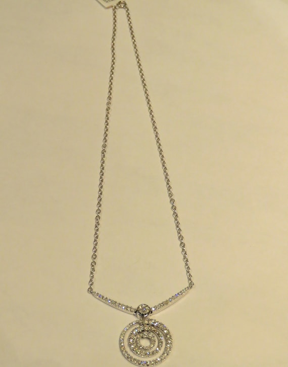 50% OFF Special Sample Liquidation Clearance!! Brand NWT 5,635 14KT Gold Large Glittering Circles Diamond Pendant Necklace