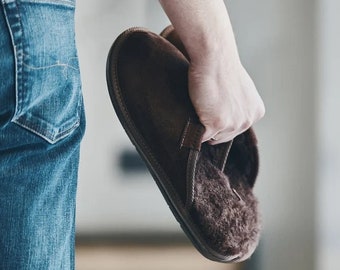 SOAY Brown Men's Sheepskin Slippers, Warm House Shoes, Leather, 100% Handmade