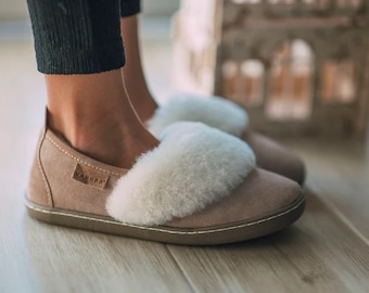 CORMO Beige White Women's Fur Slippers, Sheepskin Boots, Warm House Shoes, 100% Leather