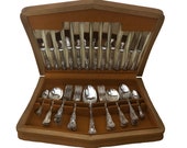 Vintage 44 piece canteen of English silver plated cutlery in the Kings pattern by Smith Seymour Ltd, Sheffield