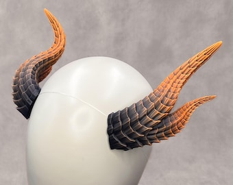NEW Dual Wyvern Horns – Hand-Painted Resin Horns for Cosplay & Fantasy Costumes