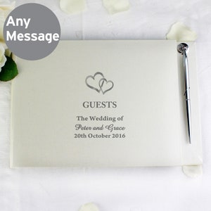 Livre d’or de mariage et stylo personnalisé avec des noms Date Venue Hearts Design Cover