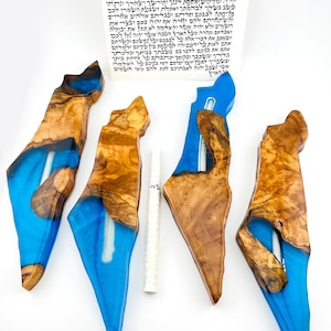 Mapa de Israel Madera de olivo y Mezuzah epoxi azul / Mezuzah hecho a mano / Caja Mezuzah / Mezuzah para puerta / Caja Mezuzah de madera / מזוזה ארץ ישראל