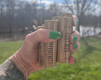 Plastic-free Lip Balms!