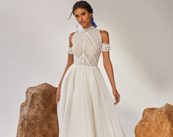 Simple Minimalist Boho Sleeveles Removable Short sleeves Lace Tulle skirt A line court train wedding dress