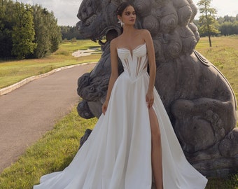 Sleeveless Strapless Minimalist Modest Plain Sweetheart neckline Corset Open back A-line Pleated Slit skirt Court train Wedding Dress Gown