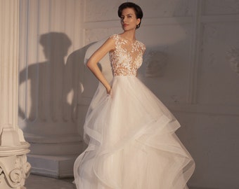 Extraordinary Classic A-line waves Sleeveless Lace Glitter Wedding dress