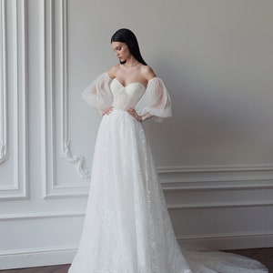 Classic Simple Corset Sleeveless Removable Long puffy sleeves Lace Tulle A-line court train bridal gown wedding dress image 1