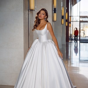 Plain white ball on sale gown