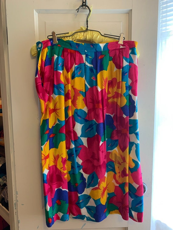 Vibrant Vintage Floral Skirt