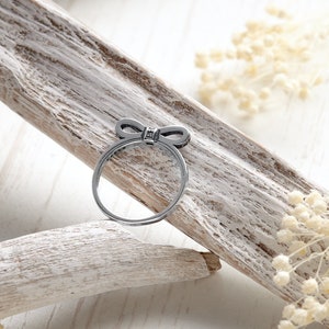 Bowknot silver ring  with zirconia, ribbon silver ring, Chic Ring, Delicate Ring, Silver Bow Ring, Gifts for her, Silver Bow with  zircons