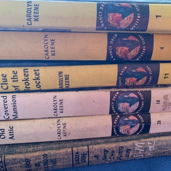 Lots of Nancy Drew books to choose from