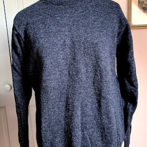 Vintage 1990’s Irish wool sweater, wool pullover sweater