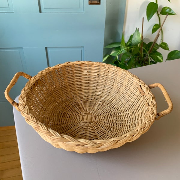 Vintage wicker serving basket, basket with handles