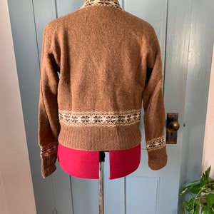 Vintage 1960s hand knit sweater, fine wool sweater image 3