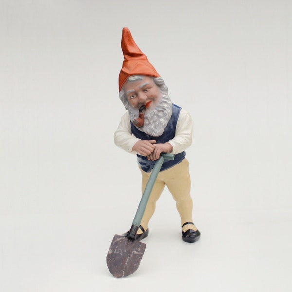 huge garden gnome with spade 61 cm, Clemens Spang, 1950, clay sculpture gnome
