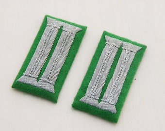 Pair of sleeve plates Federal Republic, Germany Militaria,uniform effects, patch, rank, officer,boullion embroidery,green sleeve plates