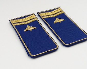 Schouderplanken, paar epauletten luchtmacht, goudblauw, militair, uniform, gouden borduurwerk, Sovjet-Unie, uniformaccessoires, epauletten