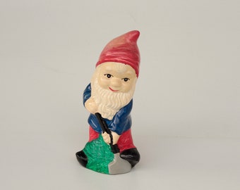 Nain de jardin des années 80 / Gnome avec pelle, pelle, figurine de jardin, céramique / argile, nains de jardin vintage, nains de jardin