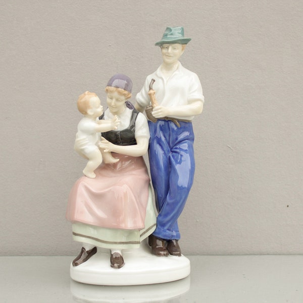 large porcelain figure "Family Happiness", Graefenthal Germany, Carl Scheidig Porzellan