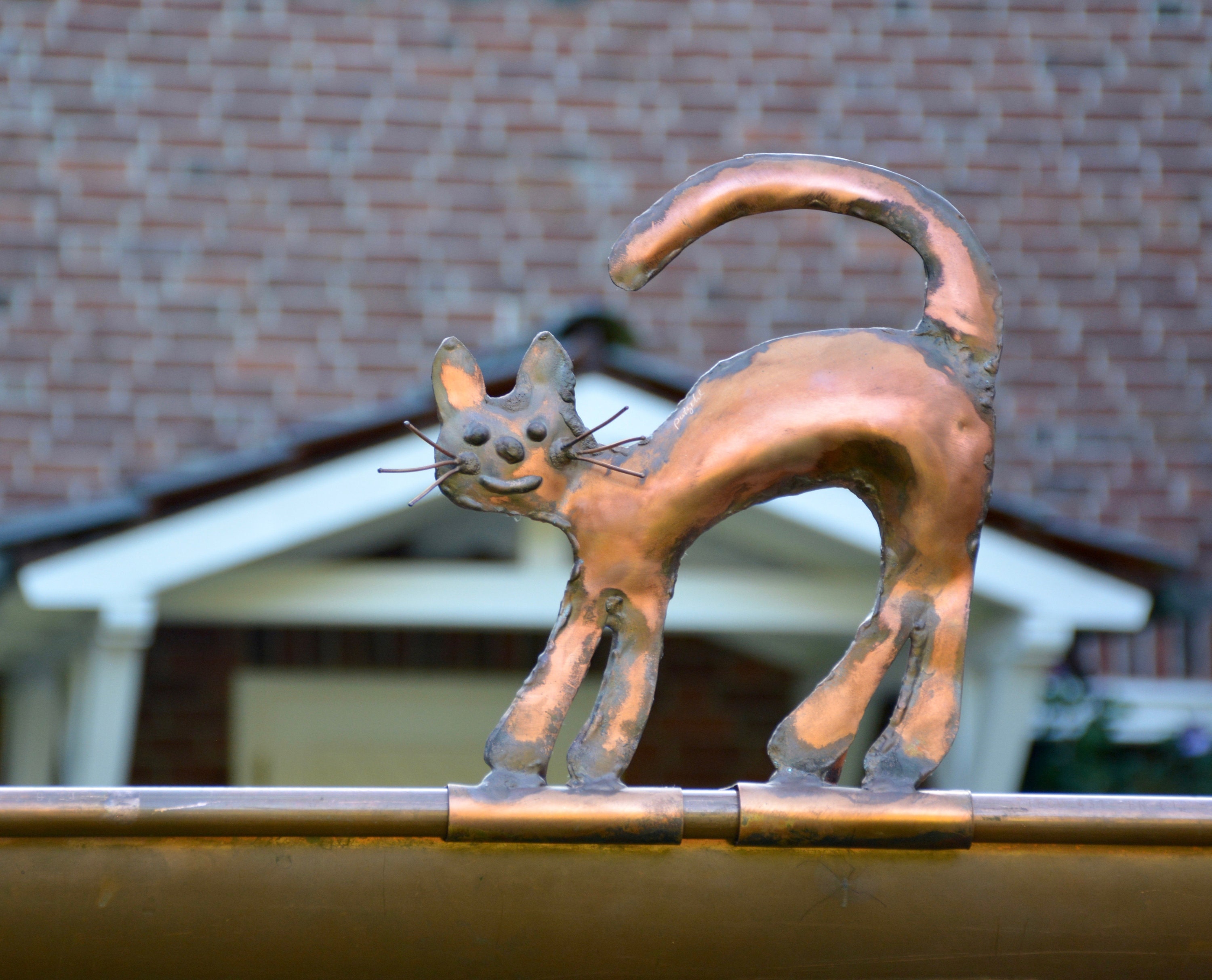 Buy Gutters Figure Cat With Hump, Roof Decoration Online in India