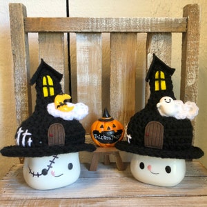 Marshmallow mug hat : Haunted house