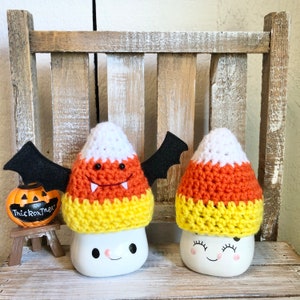 Marshmallow mug hat : candy corn