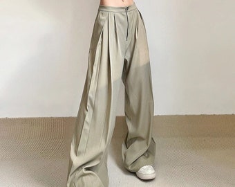 Pleated Wide Leg Sweatpants / Streetwear / Vintage / Harajuku / Korean / Y2K Clothing