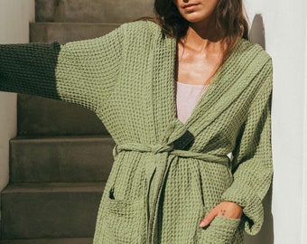 Waffle linen bathrobe SNUGGLE. Women waffle robe.