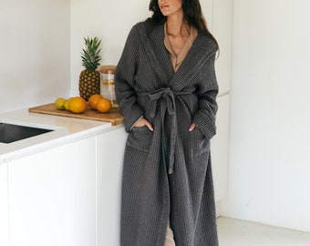 Waffle linen bathrobe SNUGGLE. Women waffle robe.