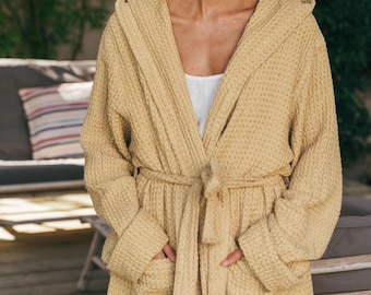 Waffle linen bathrobe SNUGGLE. Women waffle robe.