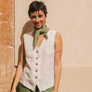 Bandana en lin pour femme. Echarpe en lin. Foulard en lin