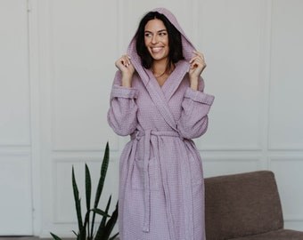 Waffle linen bathrobe SNUGGLE. Women waffle robe.