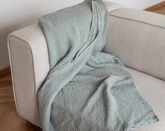 Sage Green Throw Blanket. Waffle Linen Blanket. Sofa cover in Green